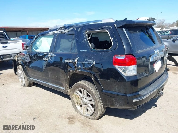 2011 Toyota 4Runner Trail with VIN JTEBU5JR3B5062033, listed as a IAAI auction lot 41670276 with 182,255 mi miles. Bid and sale history available at carsss.com. Image 3.