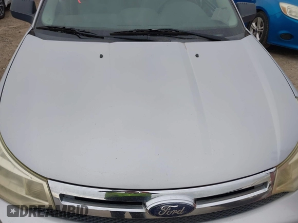 2008 Ford Focus S with VIN 1FAHP34N98W173360, listed as a IAAI auction lot 41784804 with 134,070 mi miles. Bid and sale history available at carsss.com. Image 6.