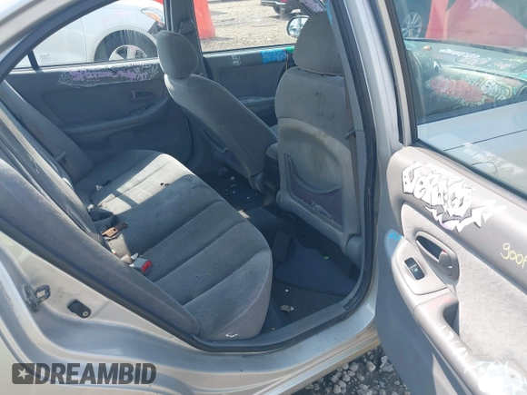 2005 Hyundai Elantra GLS with VIN KMHDN46D15U111432, listed as a IAAI auction lot 42408543 with 198,013 mi miles and . Bid and sale history available at DreamBid. Image 8.