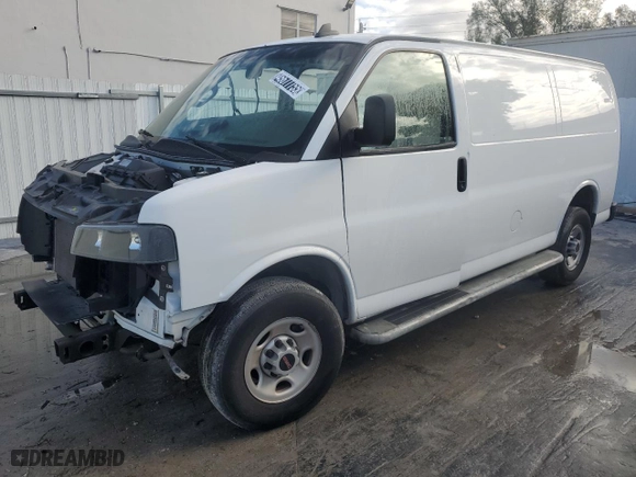 2022 GMC Savana Cargo Van with VIN 1GTW7AFP6N1143245, listed as a Copart auction lot 46677755 with 0 mi miles and Clean Title. Bid and sale history available at carsss.com. Image 1.