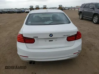 2013 BMW 3 Series 328i xDrive z VIN WBA3B5G59DNP40982, wystawiony jako Copart lot #62220845 z przebiegiem 152 820 mil mil oraz Czysty tytuł • Clean title. Historia ofert i sprzedaży dostępna na DreamBid. Obrazek 6.