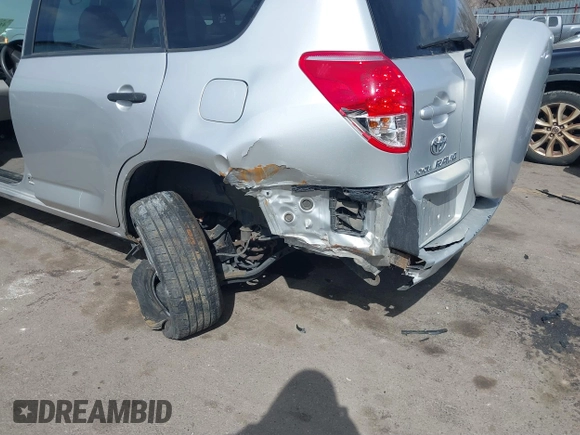 2006 Toyota RAV4 with VIN JTMBD33V165037673, listed as a IAAI auction lot 41778546 with 191,412 mi miles. Bid and sale history available at carsss.com. Image 6.