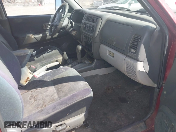 2004 Mitsubishi Montero XLS z VIN JA4MT31R74J008100, wystawiony jako IAAI lot #42147305 z przebiegiem 211 966 mil mil oraz . Historia ofert i sprzedaży dostępna na DreamBid. Obrazek 5.