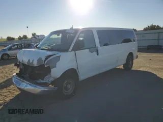 2012 Chevrolet Express Passenger 1LT z VIN 1GAZG1FA6C1128811, wystawiony jako Copart lot #89376155 z przebiegiem 165 888 mil mil oraz Szkody całkowita. Historia ofert i sprzedaży dostępna na DreamBid. Obrazek 1.