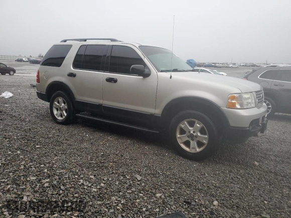 2003 Ford Explorer XLT with VIN 1FMZU73K03UB70336, listed as a Copart auction lot 51157105 with 232,003 mi miles and Salvage Title. Bid and sale history available at carsss.com. Image 4.