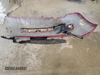 2012 Ford Escape XLT с VIN 1FMCU9DG9CKB18663, выставлен на аукционе Copart как лот 64014875 с пробегом 136 181 миль миль и На запчасти • Non repairable. История ставок и продаж доступна на DreamBid. Изображение 13.