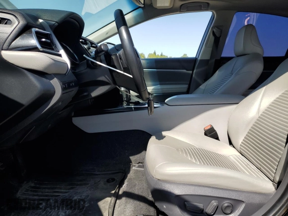 2018 Toyota Camry LE with VIN JTNB11HK9J3055995, listed as a Copart auction lot 54940115 with 110,048 mi miles and Salvage title. Bid and sale history available at DreamBid. Image 7.