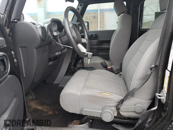 2008 Jeep Wrangler Unlimited Rubicon with VIN 1J4GA691X8L590979, listed as a Copart auction lot 57840575 with 195,458 mi miles and Salvage title. Bid and sale history available at DreamBid. Image 7.