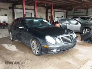 2008 Mercedes-Benz E Luxury 3.5L with VIN WDBUF56X68B250214, listed as a IAAI auction lot 42203229 with 122,753 mi miles. Bid and sale history available at carsss.com. Image 1.