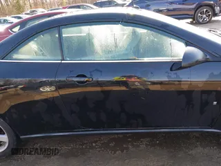 2008 Pontiac G6 GT with VIN 1G2ZH36N984114804, listed as a IAAI auction lot 41747149 with 113,652 mi miles. Bid and sale history available at carsss.com. Image 13.