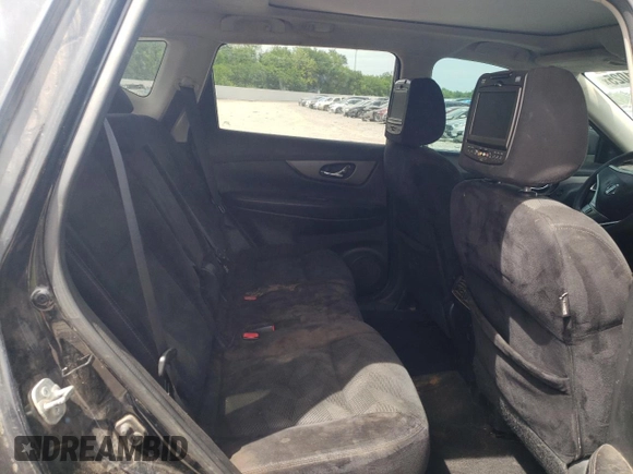 2014 Nissan Rogue S z VIN 5N1AT2MT3EC827200, wystawiony jako Copart lot #55521025 z przebiegiem Nie podano mil oraz Szkoda całkowita • Salvage title. Historia ofert i sprzedaży dostępna na DreamBid. Obrazek 11.