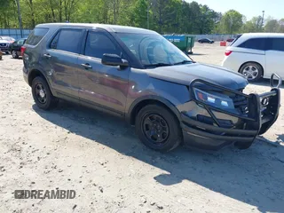 2017 Ford Police Interceptor Utility z VIN 1FM5K8ARXHGC56544, wystawiony jako IAAI lot #41975462 z przebiegiem 183 151 mil mil oraz . Historia ofert i sprzedaży dostępna na DreamBid. Obrazek 1.