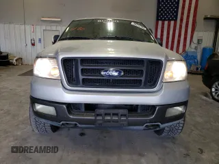 2005 Ford F-150 XLT with VIN 1FTPW14585KD49122, listed as a Copart auction lot 49312163 with 197,995 mi miles and Salvage Title. Bid and sale history available at carsss.com. Image 5.