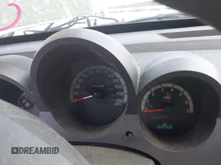 2007 Dodge Nitro SXT z VIN 1D8GU28KX7W616544, wystawiony jako IAAI lot #42251443 z przebiegiem 160 308 mil mil oraz . Historia ofert i sprzedaży dostępna na DreamBid. Obrazek 7.