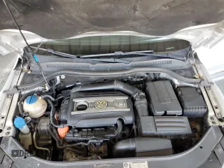 2010 Volkswagen CC Sport with VIN WVWML9AN0AE506066, listed as a Copart auction lot 52041625 with 154,453 mi miles and Salvage Title. Bid and sale history available at carsss.com. Image 11.