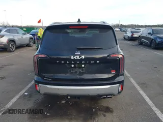 2024 Kia Telluride EX X-Line z VIN 5XYP3DGC2RG508331, wystawiony jako IAAI lot #41652841 z przebiegiem 7213 mil mil oraz . Historia ofert i sprzedaży dostępna na DreamBid. Obrazek 16.
