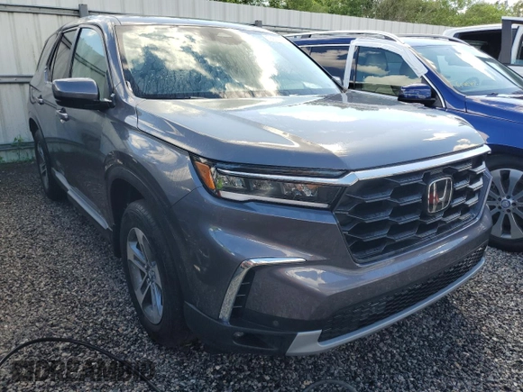 2025 Honda Pilot EX-L with VIN 5FNYG2H46SB013146, listed as a Copart auction lot 73875794 with 201 mi miles and Non Repairable. Bid and sale history available at carsss.com. Image 4.