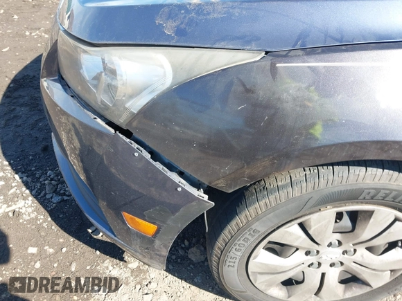 2014 Chevrolet Cruze LS with VIN 1G1PA5SG2E7467480, listed as a IAAI auction lot 41831857 with Not provided miles and . Bid and sale history available at DreamBid. Image 6.