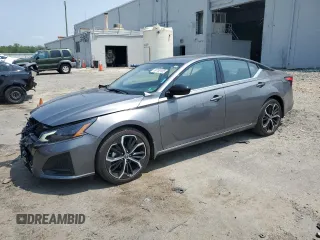 2024 Nissan Altima SR with VIN 1N4BL4CVXRN422930, listed as a Copart auction lot 60708105 with 16,470 mi miles and Salvage title. Bid and sale history available at DreamBid. Image 1.