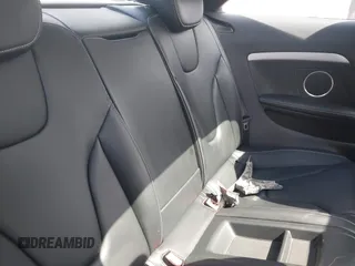 2015 Audi S5 Premium Plus z VIN WAUGGAFR1FA035653, wystawiony jako IAAI lot #42054212 z przebiegiem 133 572 mil mil oraz . Historia ofert i sprzedaży dostępna na DreamBid. Obrazek 8.