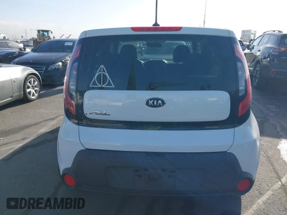 2014 Kia Soul with VIN KNDJN2A22E7086847, listed as a IAAI auction lot 41713412 with 112,294 mi miles. Bid and sale history available at carsss.com. Image 16.