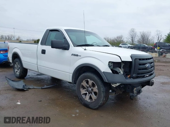 2012 Ford F-150 XL with VIN 1FTMF1CM4CKE25654, listed as a IAAI auction lot 41961898 with 288,253 mi miles. Bid and sale history available at carsss.com. Image 1.