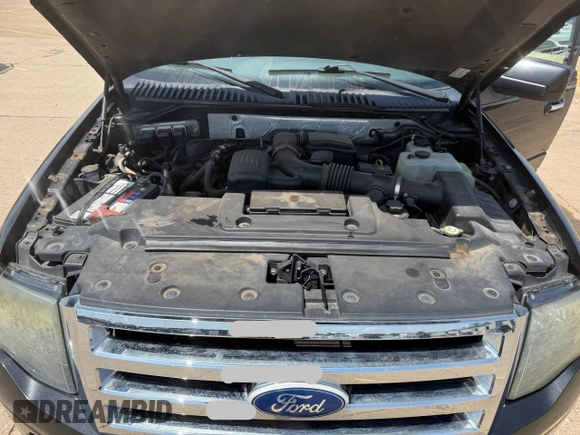 2011 Ford Expedition Max Limited z VIN 1FMJK2A56BEF20922, wystawiony jako Copart lot #58569545 z przebiegiem 209 329 mil mil oraz Czysty tytuł • Clean title. Historia ofert i sprzedaży dostępna na DreamBid. Obrazek 7.