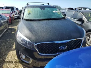 2018 Kia Sorento EX with VIN 5XYPH4A58JG374036, listed as a Copart auction lot 77337694 with 16,795 mi miles and Non Repairable. Bid and sale history available at DreamBid. Image 5.