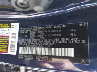2022 Toyota Highlander LE with VIN 5TDZZRAH2NS550598, listed as a IAAI auction lot 42317212 with 42,102 mi miles and . Bid and sale history available at DreamBid. Image 9.