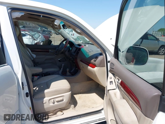 2009 Lexus GX 470 z VIN JTJBT20X490173927, wystawiony jako IAAI lot #41908072 z przebiegiem 207 888 mil mil oraz . Historia ofert i sprzedaży dostępna na DreamBid. Obrazek 5.