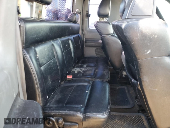 2005 Ford F-250 XL с VIN 1FTNX205X5EC21432, выставлен на аукционе Copart как лот 56248025 с пробегом 211 524 миль миль и Списание • Salvage title. История ставок и продаж доступна на DreamBid. Изображение 10.