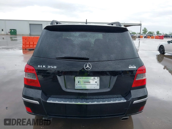 2011 Mercedes-Benz GLK 350 z VIN WDCGG5GB7BF588830, wystawiony jako IAAI lot #41943655 z przebiegiem 141 040 mil mil oraz . Historia ofert i sprzedaży dostępna na DreamBid. Obrazek 16.