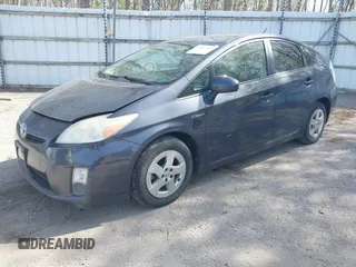 2010 Toyota Prius II with VIN JTDKN3DU7A0239040, listed as a IAAI auction lot 42145109 with 224,740 mi miles. Bid and sale history available at carsss.com. Image 2.