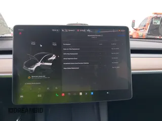 2025 Tesla Model Y Long Range with VIN 7SAYGDED5SF257258, listed as a IAAI auction lot 41877196 with 4,442 mi miles and . Bid and sale history available at DreamBid. Image 7.