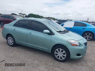 2010 Toyota Yaris with VIN JTDBT4K32A4070723, listed as a IAAI auction lot 42011968 with 71,950 mi miles. Bid and sale history available at carsss.com. Image 1.
