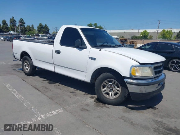1997 Ford F-150 z VIN 1FTDF1724VKD07857, wystawiony jako IAAI lot #42164897 z przebiegiem 125 745 mil mil oraz . Historia ofert i sprzedaży dostępna na DreamBid. Obrazek 1.
