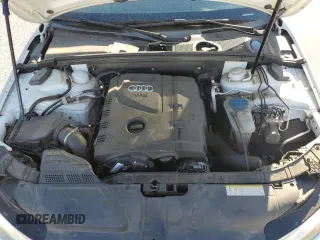 2014 Audi A4 Premium z VIN WAUAFAFL5EN014574, wystawiony jako Copart lot #47197225 z przebiegiem 125 275 mil mil oraz Szkoda całkowita • Salvage title. Historia ofert i sprzedaży dostępna na DreamBid. Obrazek 13.