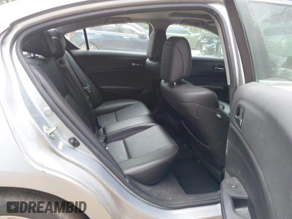 2017 Acura ILX with VIN 19UDE2F34HA011056, listed as a IAAI auction lot 42429381 with 319,042 mi miles and . Bid and sale history available at DreamBid. Image 8.