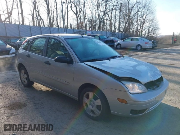 2007 Ford Focus S with VIN 1FAFP37N27W293597, listed as a IAAI auction lot 41866480 with 120,028 mi miles and . Bid and sale history available at carsss.com. Image 1.