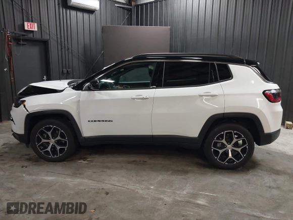 2024 Jeep Compass Limited with VIN 3C4NJDCN2RT173889, listed as a IAAI auction lot 41908615 with 9,823 mi miles and . Bid and sale history available at carsss.com. Image 15.