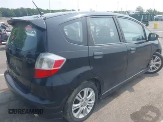 2009 Honda Fit Sport с VIN JHMGE88499S064608, выставлен на аукционе IAAI как лот 42488742 с пробегом 246 527 миль миль и . История ставок и продаж доступна на DreamBid. Изображение 4.