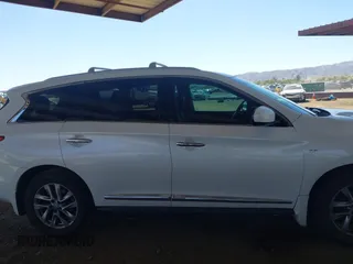 2014 Infiniti QX60 с VIN 5N1AL0MN4EC502836, выставлен на аукционе IAAI как лот 42164876 с пробегом 117 886 миль миль и . История ставок и продаж доступна на DreamBid. Изображение 13.