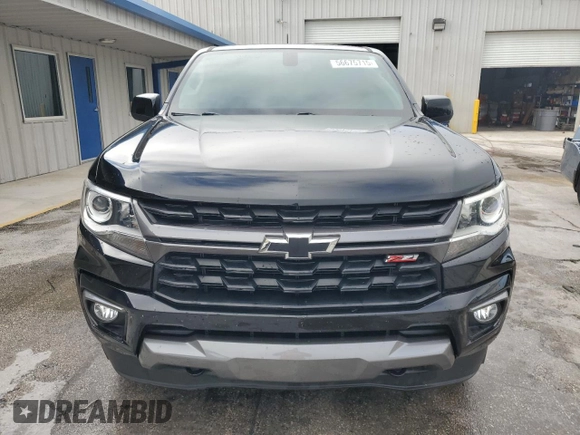 2021 Chevrolet Colorado 4WD Z71 z VIN 1GCGTDEN8M1245226, wystawiony jako Copart lot #56675715 z przebiegiem 33 127 mil mil oraz Szkoda całkowita • Salvage title. Historia ofert i sprzedaży dostępna na DreamBid. Obrazek 5.
