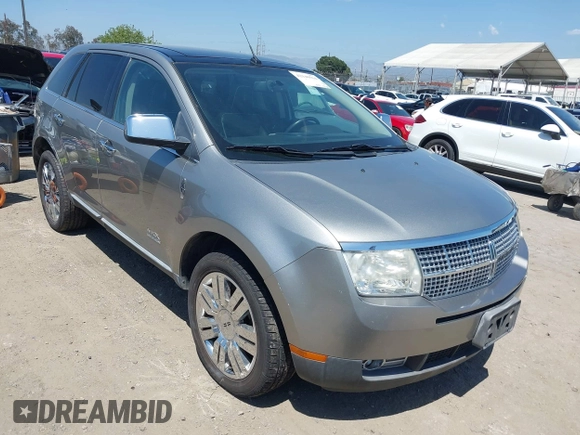 2008 Lincoln MKX with VIN 2LMDU88C08BJ00726, listed as a IAAI auction lot 42140564 with 151,475 mi miles. Bid and sale history available at carsss.com. Image 1.
