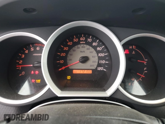 2007 Toyota Tacoma z VIN 5TENX22NX7Z381341, wystawiony jako Copart lot #56234315 z przebiegiem 172 155 mil mil oraz Czysty tytuł • Clean title. Historia ofert i sprzedaży dostępna na DreamBid. Obrazek 9.
