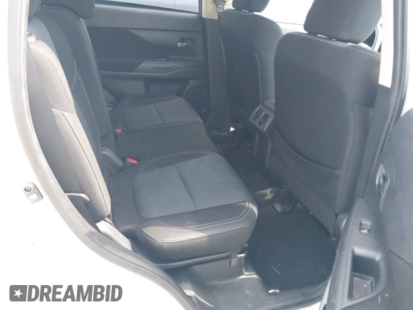 2020 Mitsubishi Outlander ES z VIN JA4AD2A30LZ034060, wystawiony jako IAAI lot #42207169 z przebiegiem 91 049 mil mil oraz . Historia ofert i sprzedaży dostępna na DreamBid. Obrazek 8.