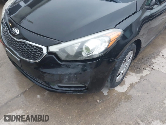 2015 Kia Forte LX with VIN KNAFK4A6XF5429220, listed as a IAAI auction lot 42001696 with 89,548 mi miles. Bid and sale history available at carsss.com. Image 6.