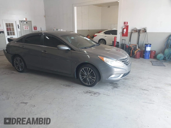 2013 Hyundai Sonata GLS with VIN 5NPEB4AC9DH608642, listed as a IAAI auction lot 42003556 with 105,448 mi miles and . Bid and sale history available at carsss.com. Image 1.