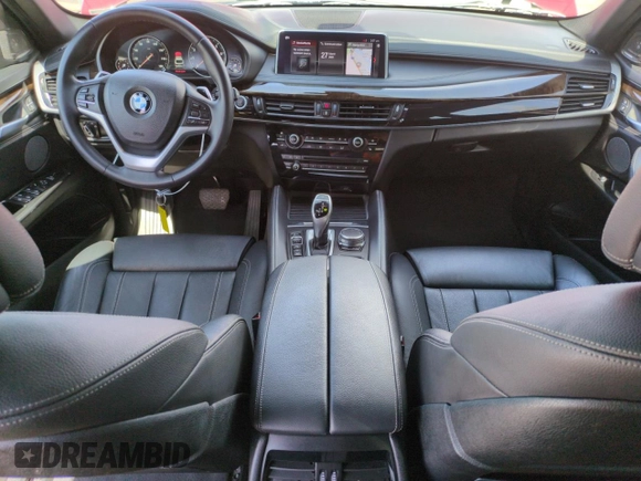 2018 BMW X6 xDrive50i with VIN 5UXKU6C54J0Z66522, listed as a Copart auction lot 50924585 with 49,359 mi miles and Salvage Title. Bid and sale history available at carsss.com. Image 8.
