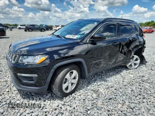 2019 Jeep Compass Latitude with VIN 3C4NJCBB6KT788985, listed as a Copart auction lot 61427685 with 59,256 mi miles and Salvage title. Bid and sale history available at DreamBid. Image 1.